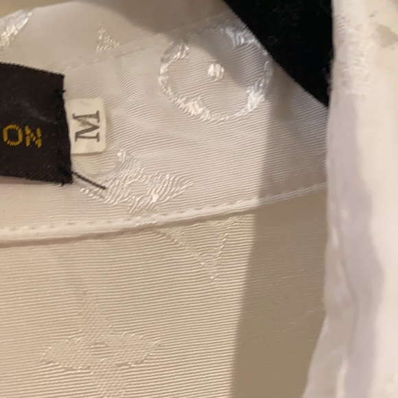 Flowy White Blouse - Picture 3 of 7